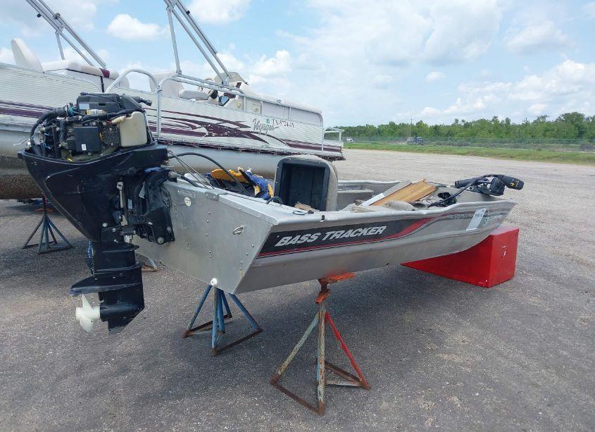 Photo 4 of 1997 Fisher Other N/A (VIN BUJ43027I697)