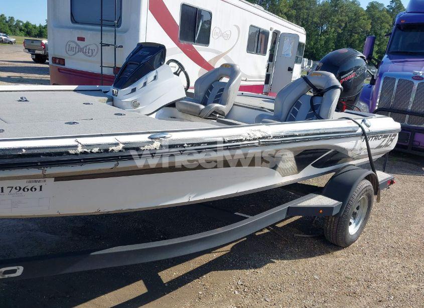 Photo 6 of 2021 Nitro Bassboat (VIN BUJ70260A121)