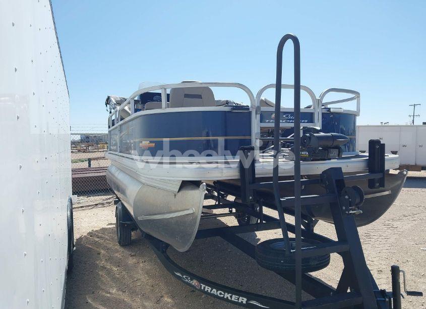 2023 Suntracker Other N/A (VIN BUJ86060K223) main photo