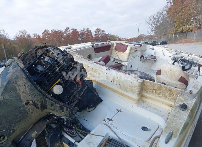 Photo 6 of 2019 Tahoe 1950f N/A (VIN BUJ95384F819)