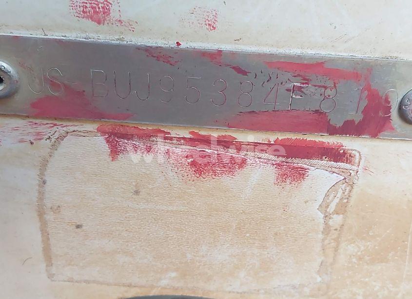 Photo 9 of 2019 Tahoe 1950f N/A (VIN BUJ95384F819)