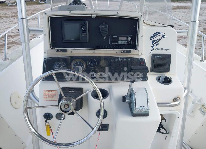 Photo 7 of 1998 Boston Whaler OTHER (VIN BWCAK078A898)