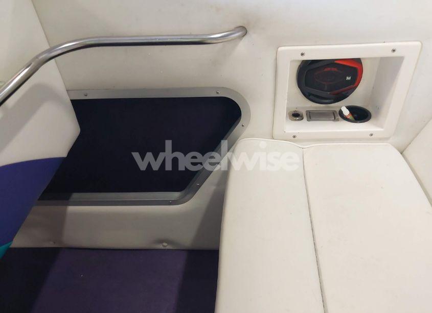 Photo 17 of 1990 Eagle 265 RUNABOUT BOAT AND TRAILER (VIN BXJ08373C090)