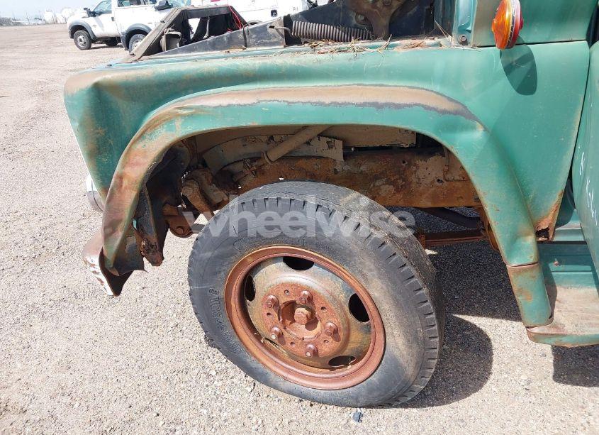 Photo 6 of 1965 Chevrolet 's'truck (VIN C533N101080)