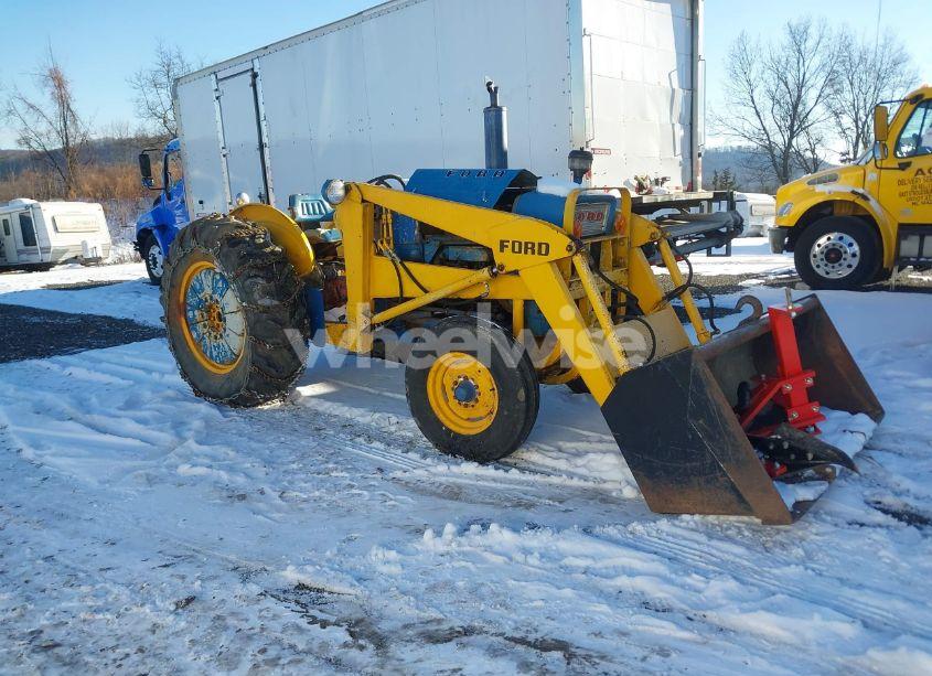 1970 Ford Tractor (VIN C5NN40240) main photo