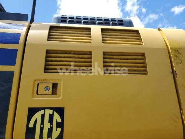 Photo 7 of 2019 KOMATSU PC210LC HYDRAULIC EXCAVATOR (VIN C80919)