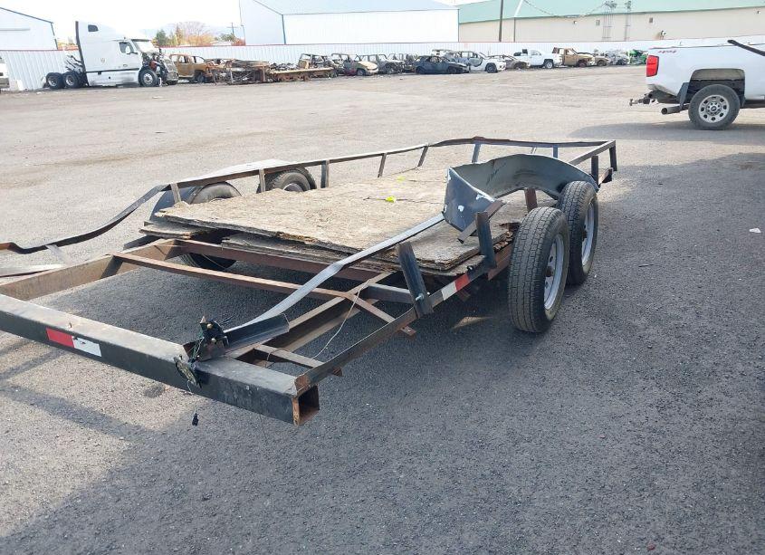 Photo 4 of 2000 Utility Trailer (VIN CA1104352)