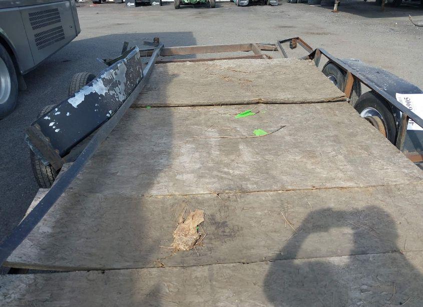 Photo 8 of 2000 Utility Trailer (VIN CA1104352)