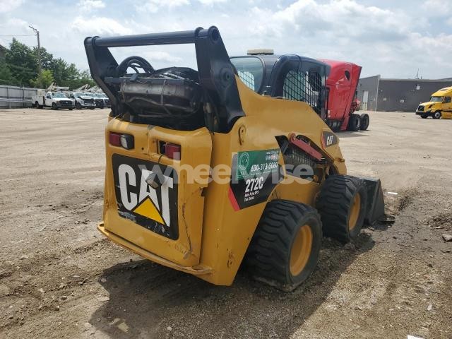Photo 4 of 2010 CATERPILLAR 272C SKID STEER LOADER N/A (VIN CAT0272CVRED00395)