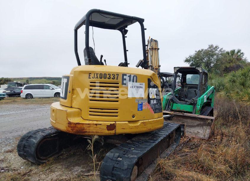 Photo 4 of 2015 Caterpillar 305.5e2 MINI EXCAVATOR (VIN CAT3055ECEJX00337)