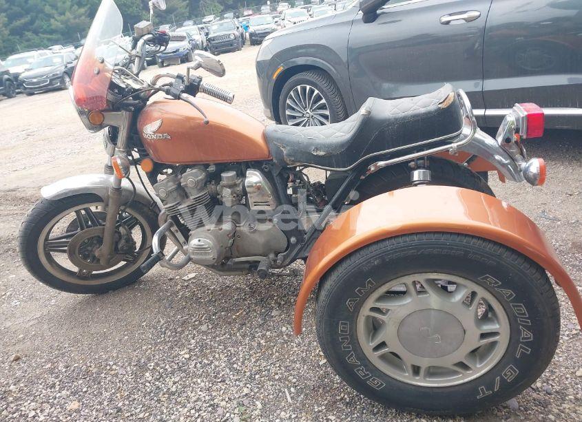 Photo 13 of 1975 Honda Cb550 (VIN CB550KE1066071)