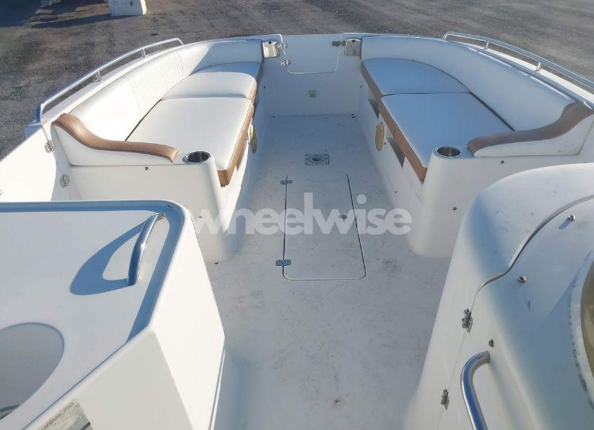 Photo 5 of 1997 Cobia Other N/A (VIN CBAJJ150J697)