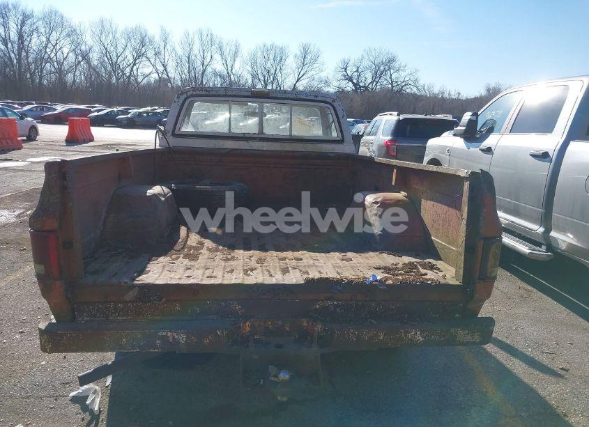 Photo 17 of 1975 Chevrolet C/k30 (VIN CCZ345J139112)