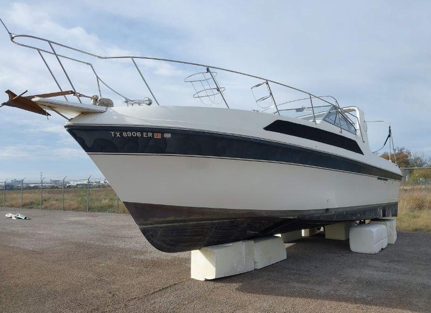 Photo 2 of 1988 Carver Other (VIN CDRN5085B888)