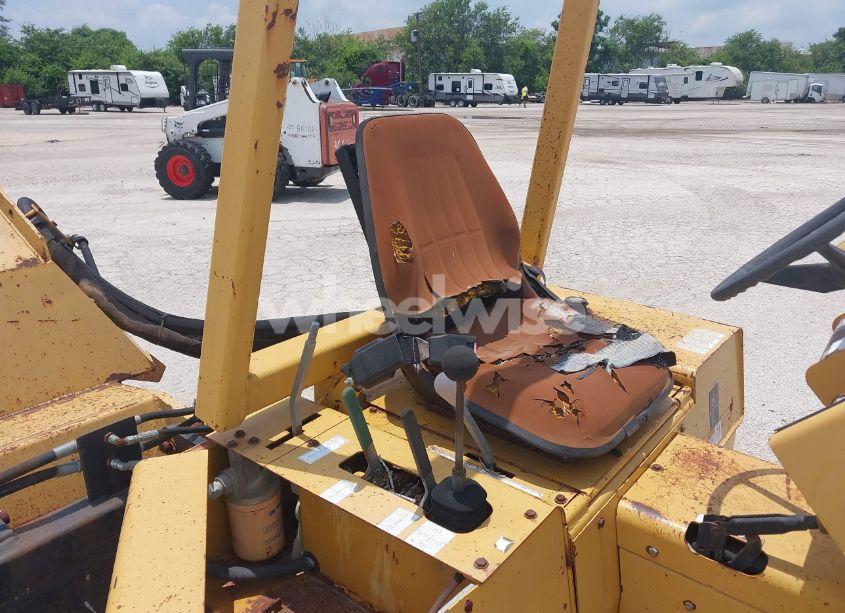 Photo 8 of 2008 Vermeer Rt450 FOX (VIN CIN202522RTX)