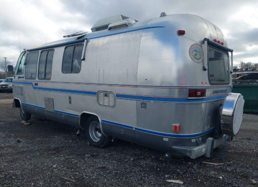 Photo 3 of 1979 Airstream Excella MOTORHOME SE (VIN CPS3793309832)