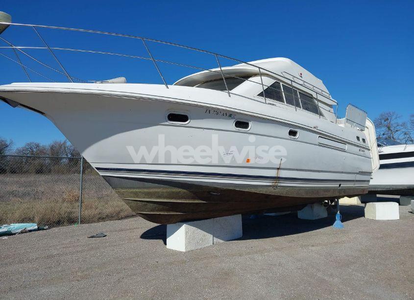 Photo 2 of 1997 Cruisers Yachts OTHER (VIN CRSUS180J697)