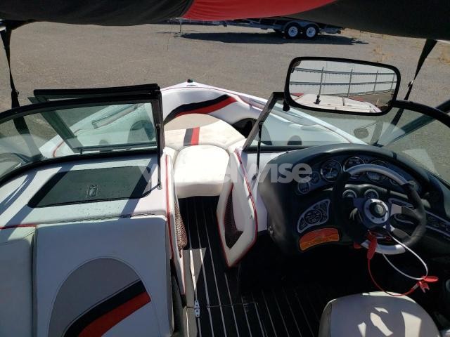 Photo 5 of 2002 CORRECT CRAFT BOAT W/TRL (VIN CTC27162J102)