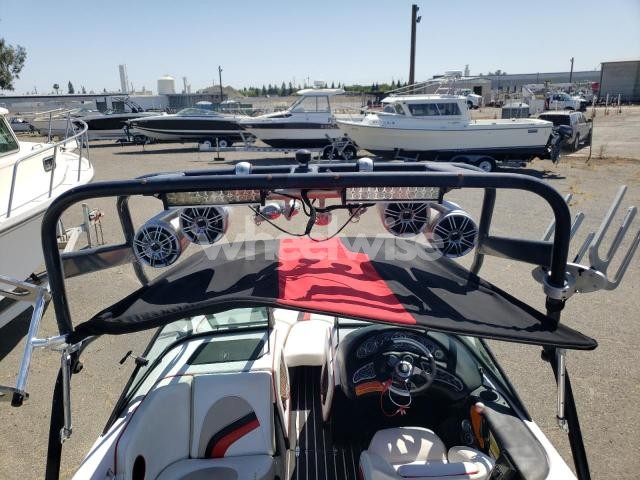 Photo 7 of 2002 CORRECT CRAFT BOAT W/TRL (VIN CTC27162J102)