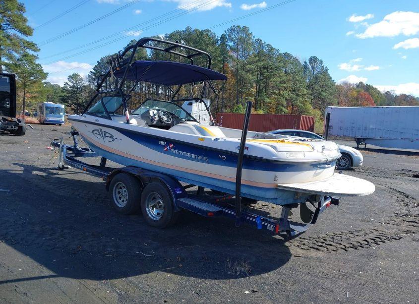 Photo 3 of 2003 Correct Craft NAUTIQUE (VIN CTC34249E303)