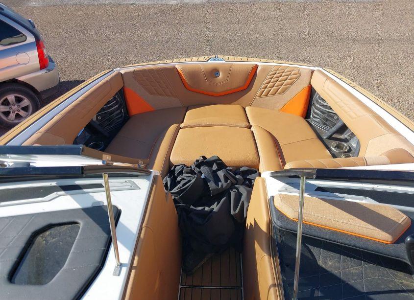 Photo 5 of 2023 Nautique Super AIR NAUTIQUE (VIN CTC34573C323)