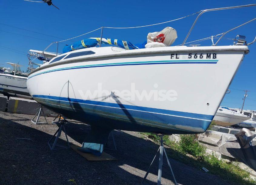 1997 Catalina Boat (VIN CTYA0319E798) main photo