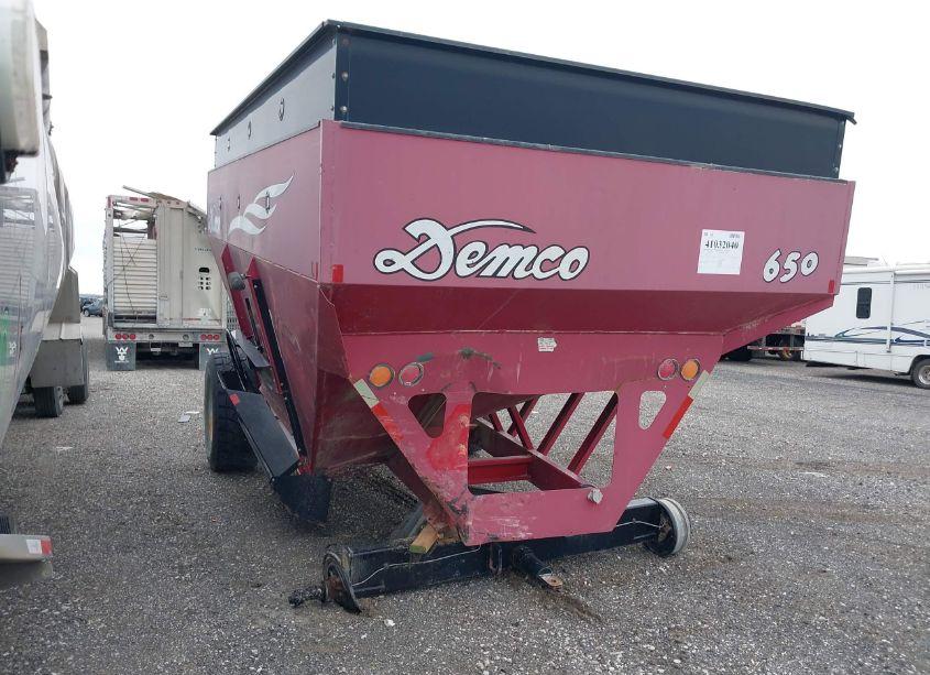 Photo 3 of 2007 Demco 650 GRAIN CART (VIN DEMCO650)