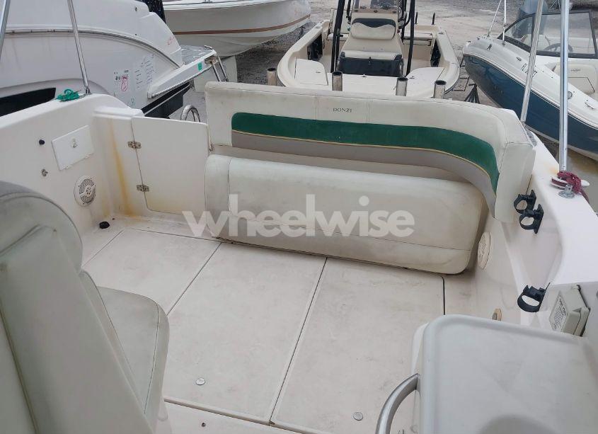 Photo 8 of 1996 Donzi Boat (VIN DNAM6109D696)