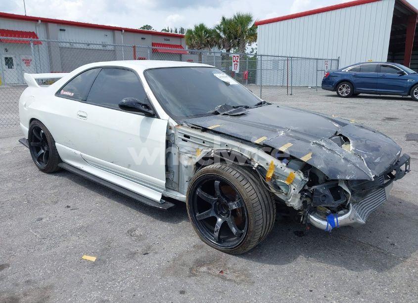 1996 Nissan Gt-r (VIN ECR33108804) main photo