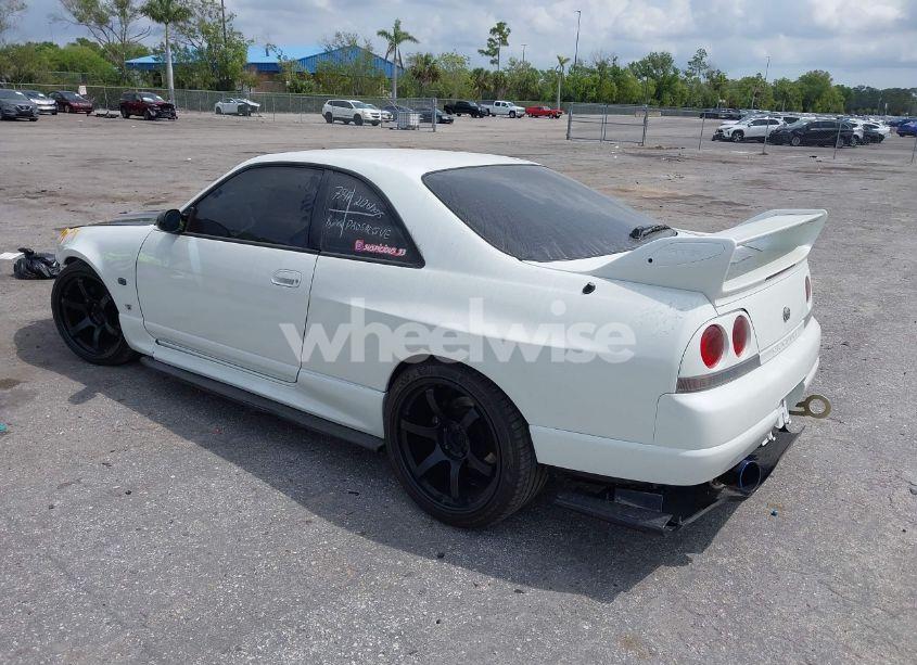 Photo 3 of 1996 Nissan Gt-r (VIN ECR33108804)