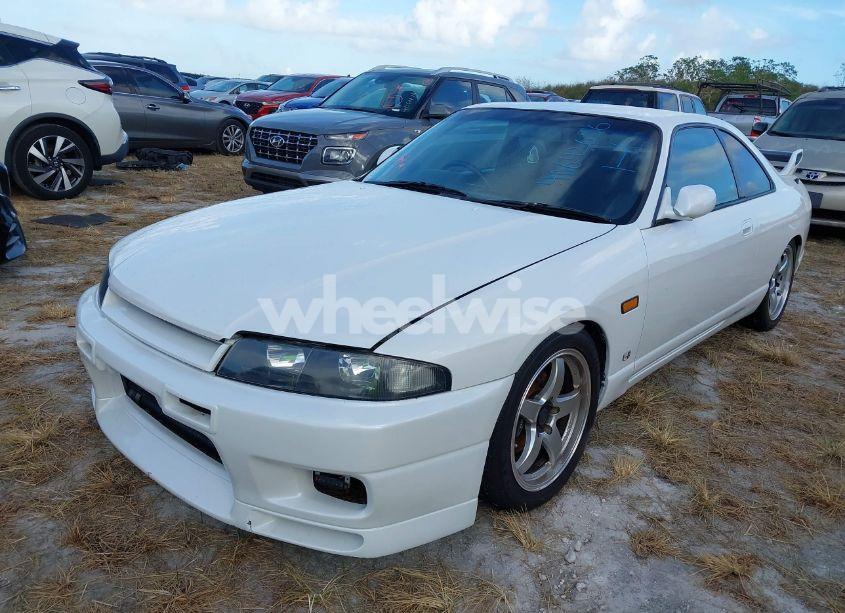 Photo 2 of 1996 Nissan Other (VIN ECR33111531)