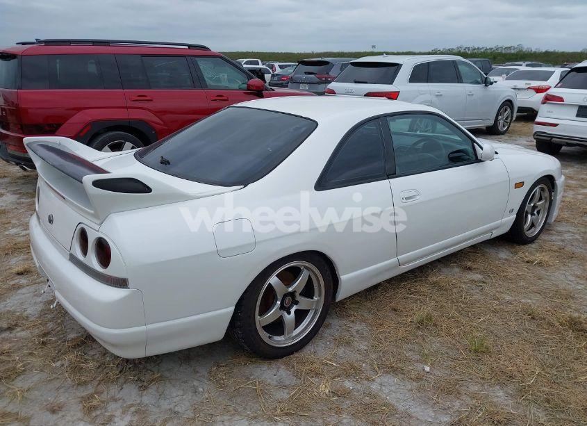 Photo 4 of 1996 Nissan Other (VIN ECR33111531)