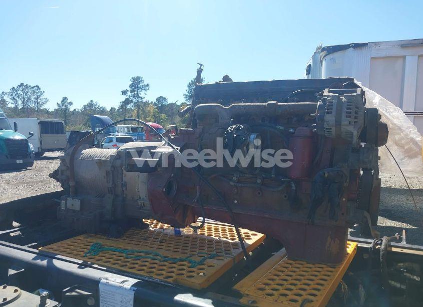 Photo 9 of 2016 Ottawa Yard SPOTTER (VIN EINJ817EE16340664)