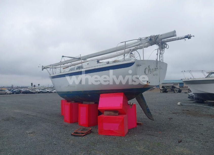 Photo 3 of 1976 Ericson Yachts OTHER (VIN ERY29470M76I)