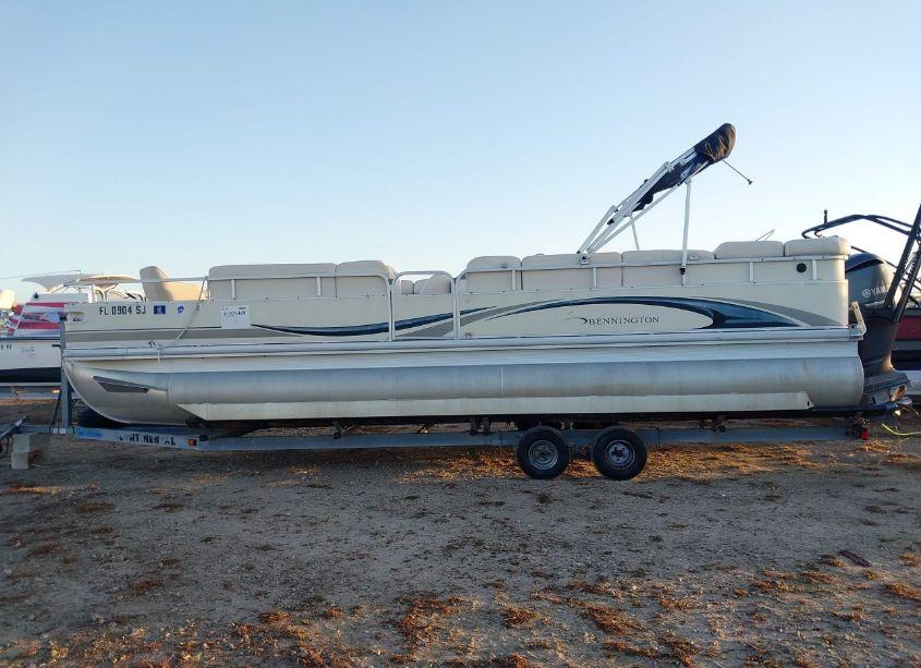 Photo 16 of 2007 Bennington Other (VIN ETW48021I607)