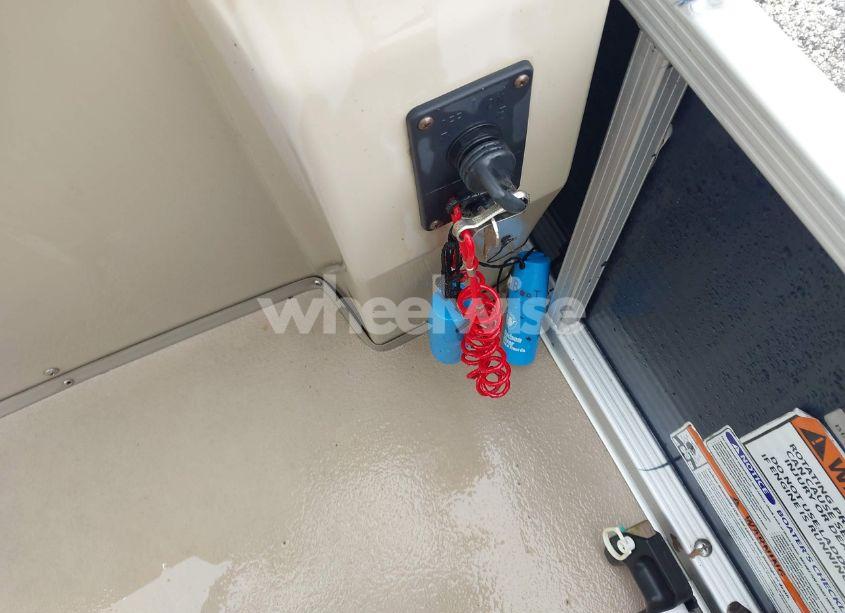 Photo 11 of 2012 Bennington Other (VIN ETW79504B212)