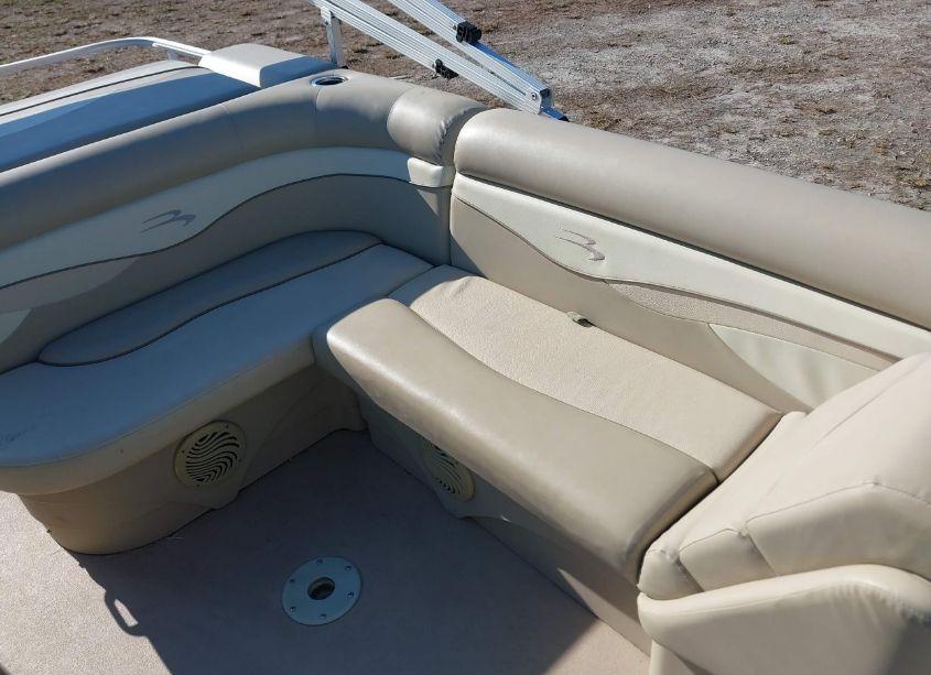 Photo 12 of 2013 Bennington Other (VIN ETW91015D313)