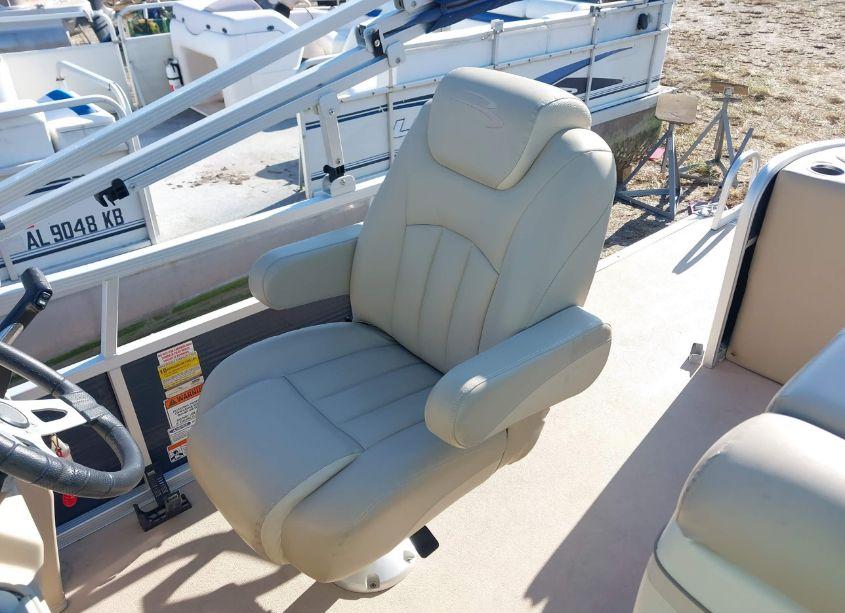 Photo 15 of 2013 Bennington Other (VIN ETW91015D313)