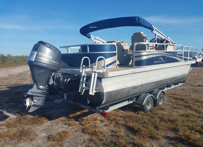 Photo 4 of 2013 Bennington Other (VIN ETW91015D313)