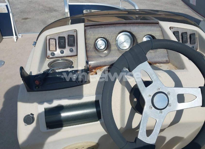 Photo 7 of 2014 Bennington Other (VIN ETWC5121L314)