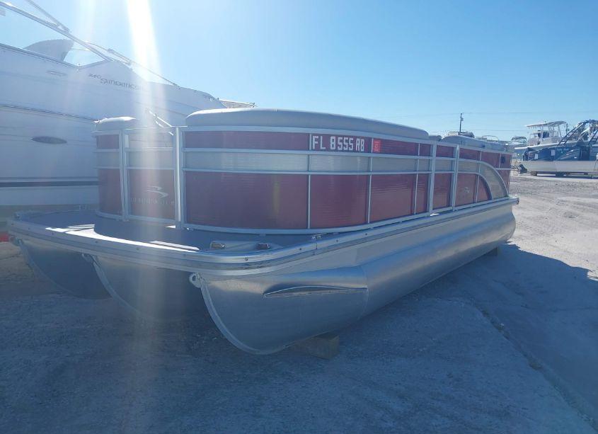 Photo 6 of 2016 Bennington Other (VIN ETWD1287B616)