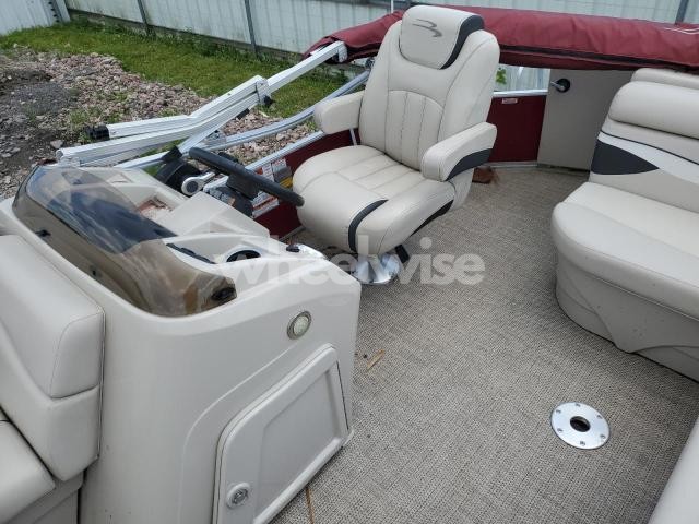 Photo 3 of 2019 BENNINGTON MARINE MARINE/TRL (VIN ETWH2481D919)