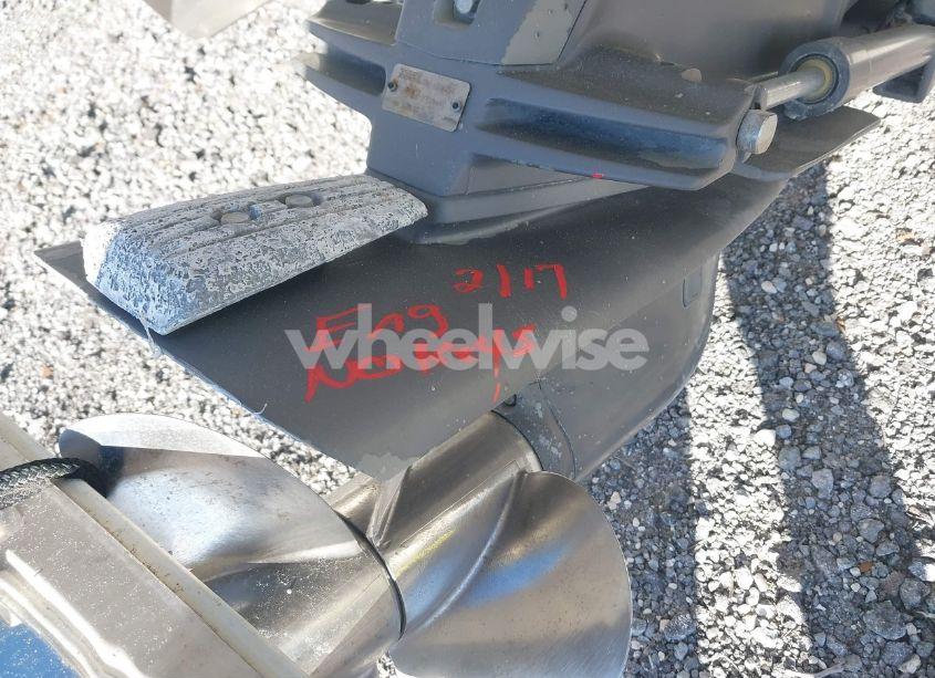 Photo 10 of 2017 Cobalt Bowrider N/A (VIN FGER5075J617)