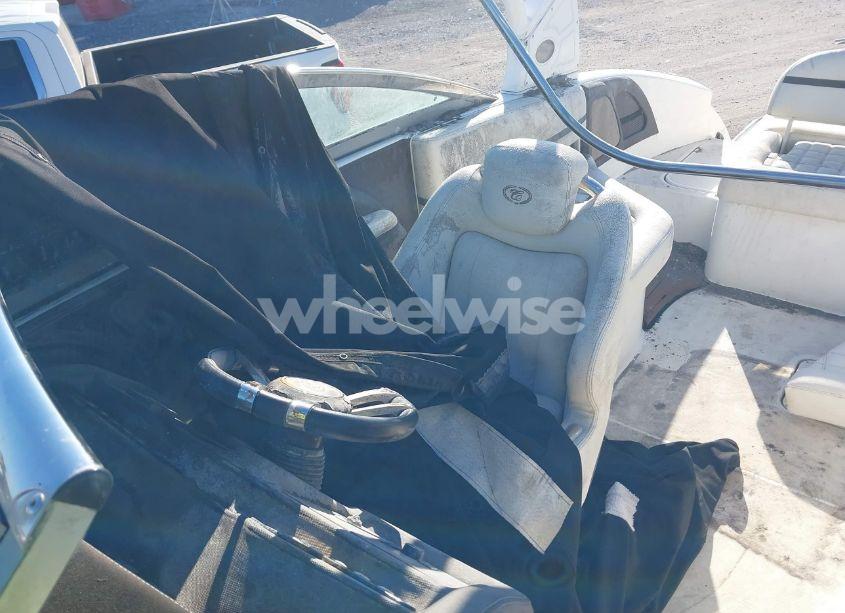 Photo 12 of 2017 Cobalt Bowrider N/A (VIN FGER5075J617)