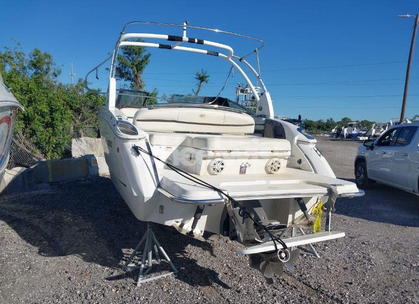 Photo 3 of 2017 Cobalt Bowrider N/A (VIN FGER5075J617)