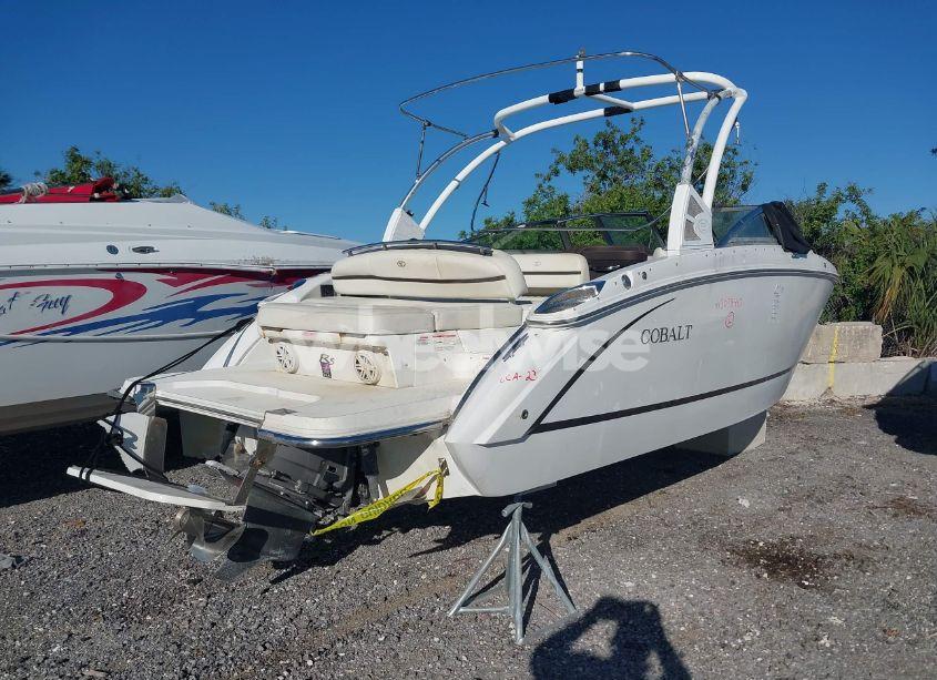 Photo 4 of 2017 Cobalt Bowrider N/A (VIN FGER5075J617)