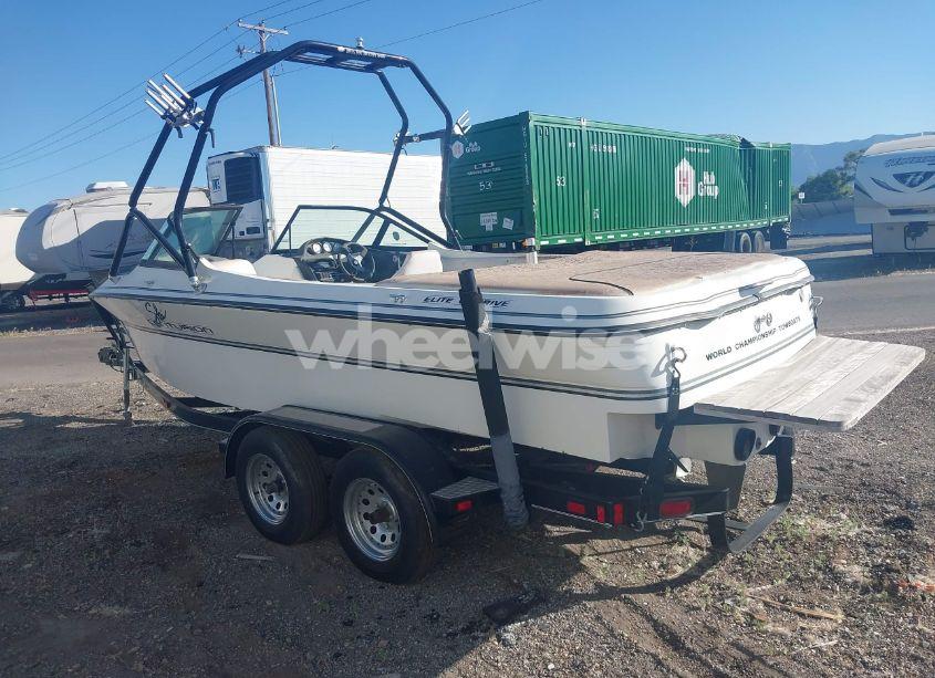 Photo 3 of 1998 Ski Centurion COMPETITION (VIN FINB7572A898)