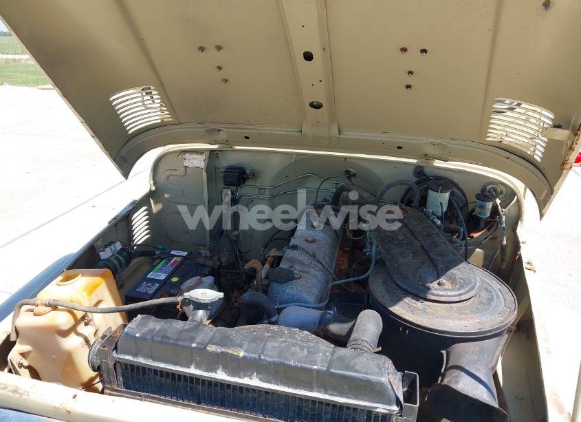 Photo 10 of 1983 Toyota Pickup (VIN FJ45344589)