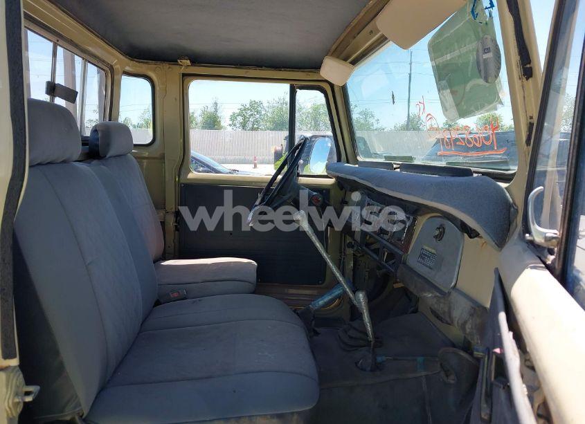 Photo 5 of 1983 Toyota Pickup (VIN FJ45344589)