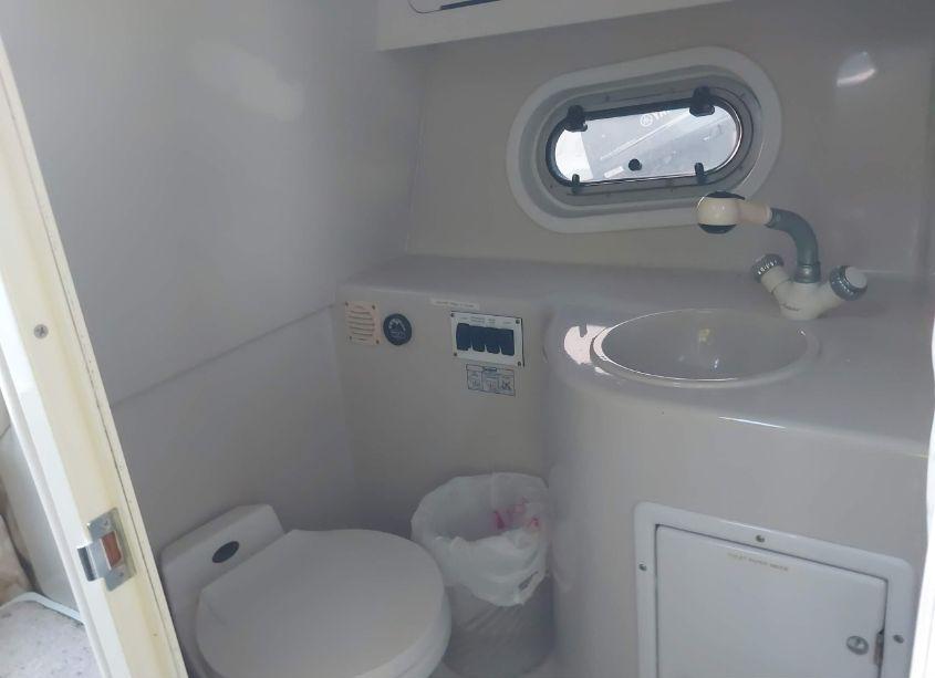 Photo 17 of 2001 Four Winns OTHER (VIN FWNCV008F001)